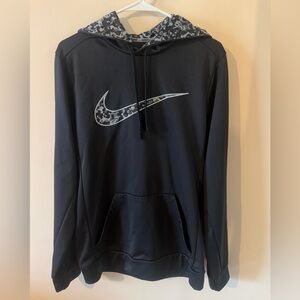 Nike Black Therma-FIT Pullover Hoodie with Camo Logo